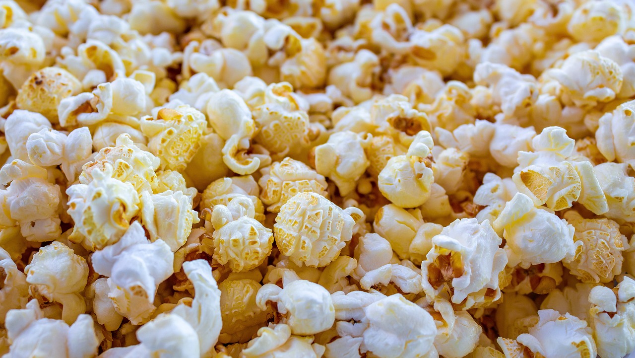 Sweet and Salty Rule the Craving Kingdom (image credits: pixabay)