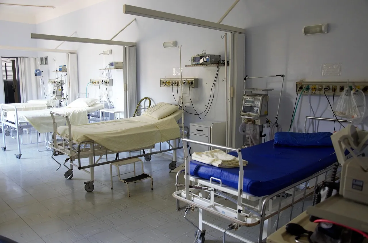 Robotic Surgery as the Containment Solution (Image Credits: Pixabay)