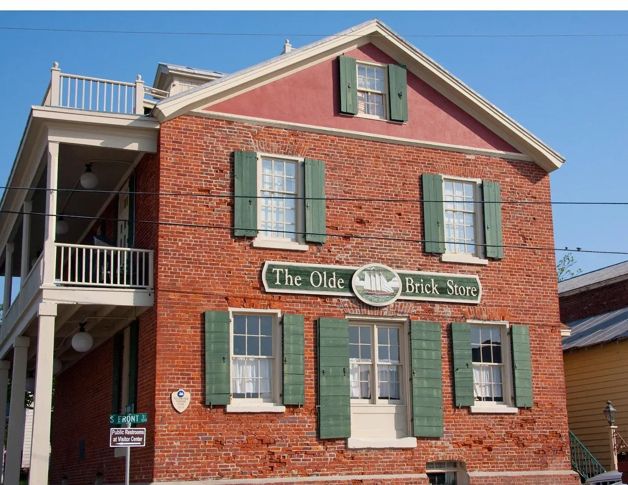 Established Brick-and-Mortar Stores (Image Credits: Pixabay)