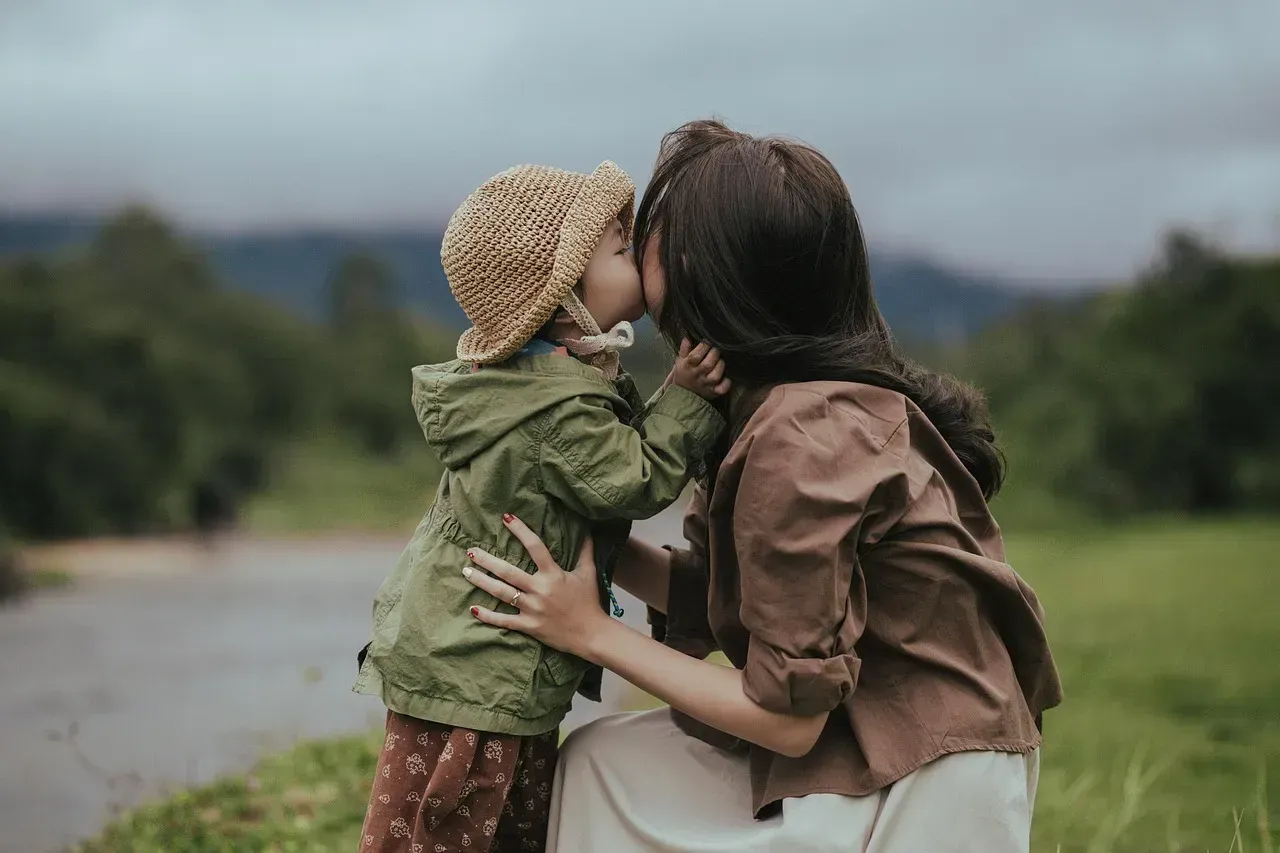 Helicopter Parenting: Hovering Until It Hurts (Image Credits: Pixabay)
