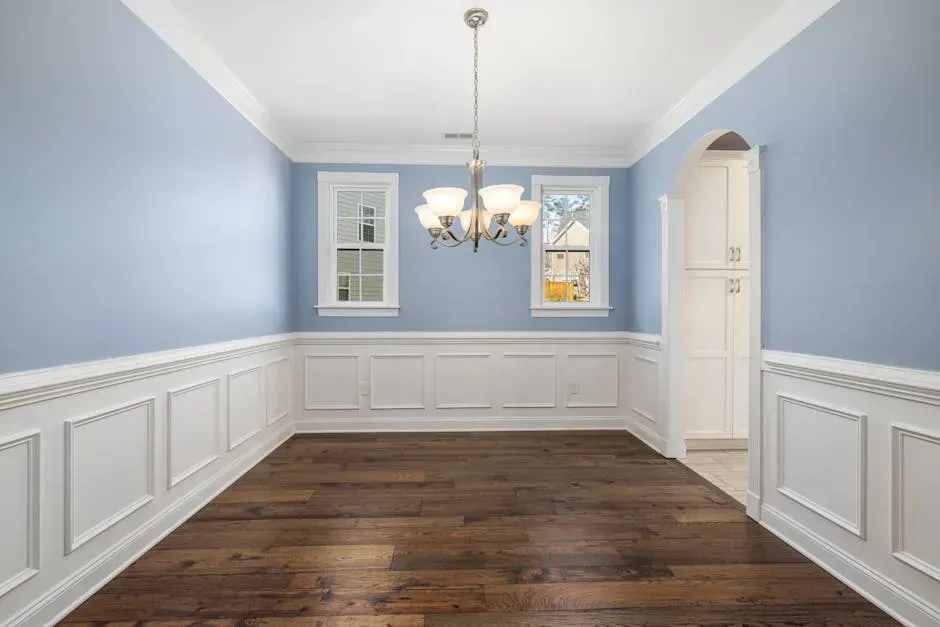Wainscoting and Beadboard (Image Credits: Pexels)