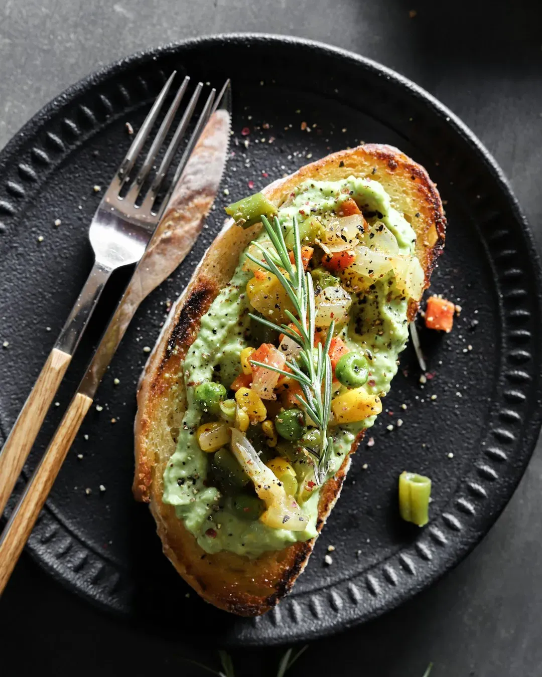 Avocado on Whole-Grain Toast (Image Credits: Unsplash)