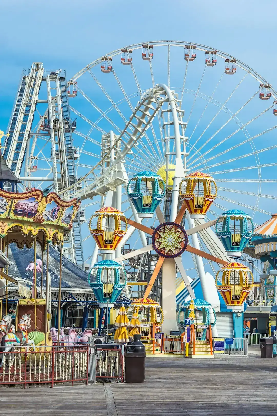Theme parks and amusement park dates (Image Credits: Unsplash)