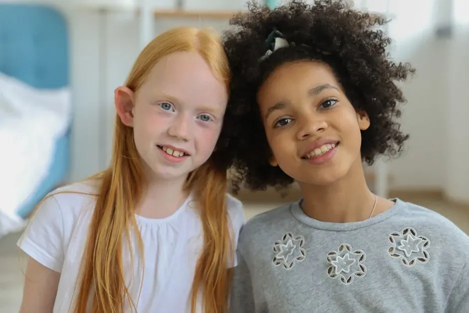 8. Comparing Children to Siblings or Peers (Image Credits: Pexels)