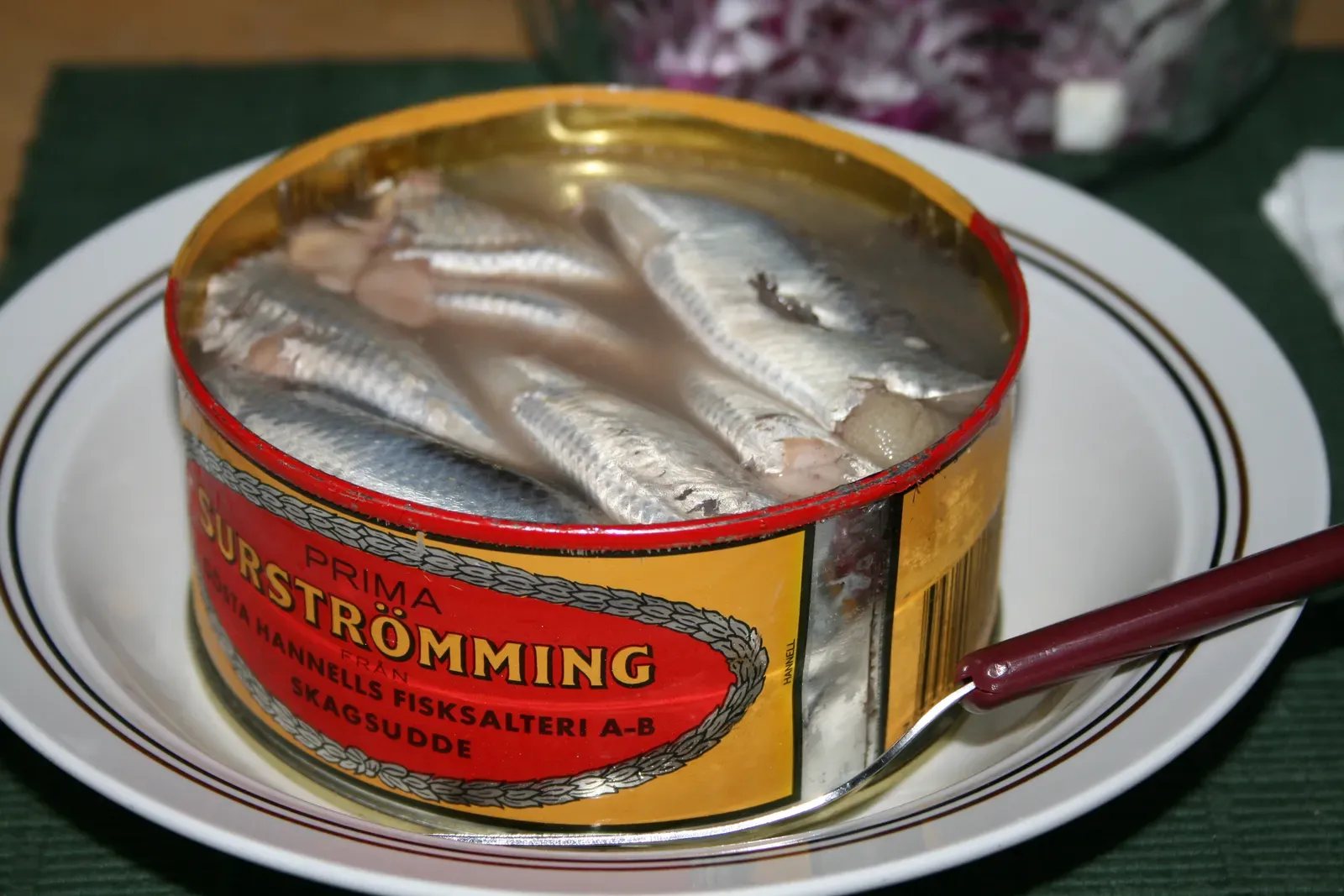 Surströmming in Sweden (Image Credits: By Wrote, <a href="https://commons.wikimedia.org/w/index.php?curid=32069968" target="_blank" rel="noopener">CC BY 2.0</a>)