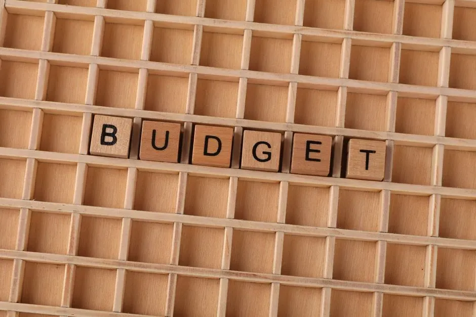 How To Create A Monthly Budget You Can Stick To