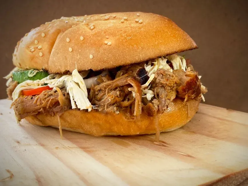 6. Pulled Pork or Shredded Chicken (Image Credits: Pexels)