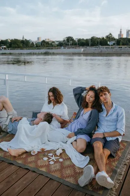 7. Mandatory Group Dates as a Built-In Chaperone System (Image Credits: Pexels)