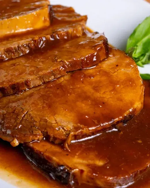 Meatloaf with Brown Gravy (Image Credits: Pexels)