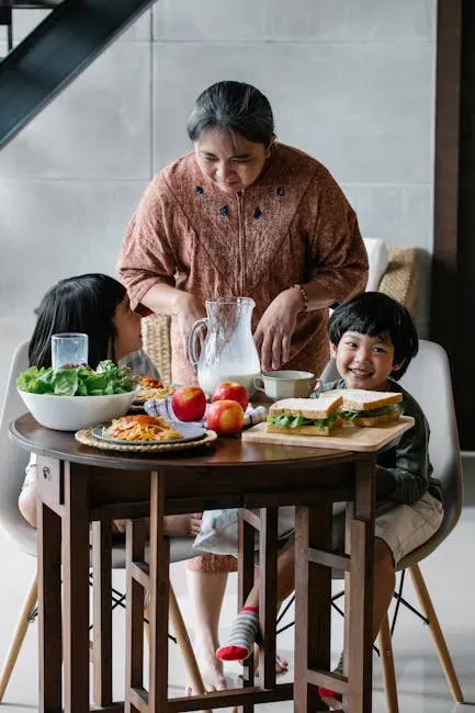 Squeezed From Both Sides: The Sandwich Generation Trap (Image Credits: Pexels)