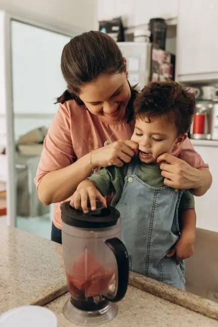 5. They involve kids in meal planning and prep (Image Credits: Pexels)