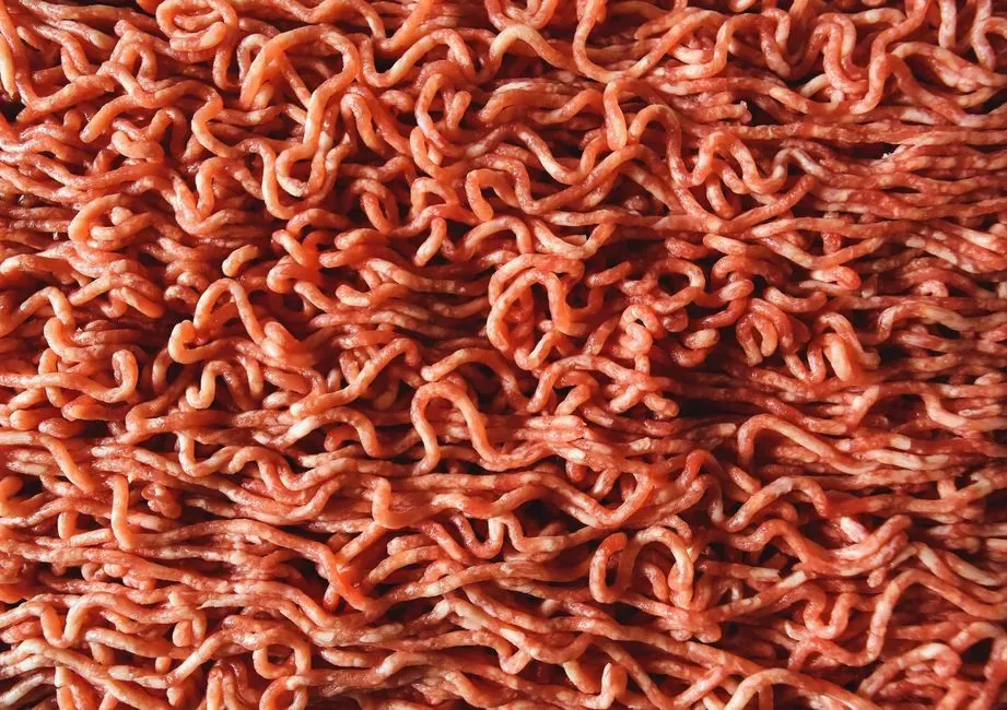 3. Using meat that's too lean (Image Credits: Pexels)