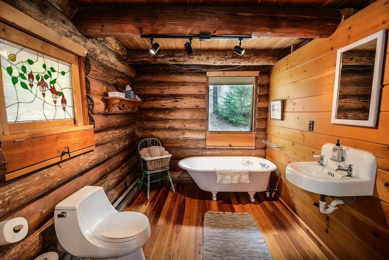 9. Farmhouse-Inspired Details That Overstayed Their Welcome (Image Credits: Pixabay)
