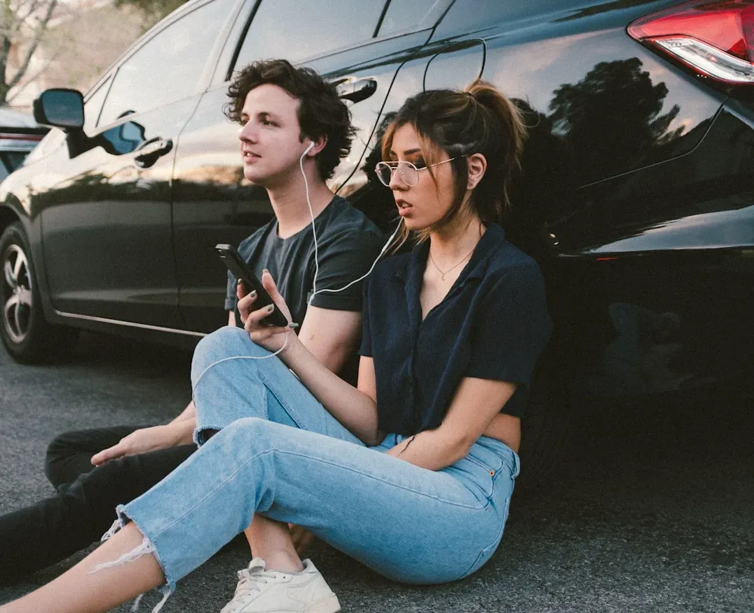 6. Phone Snubbing (Phubbing) (Image Credits: Unsplash)