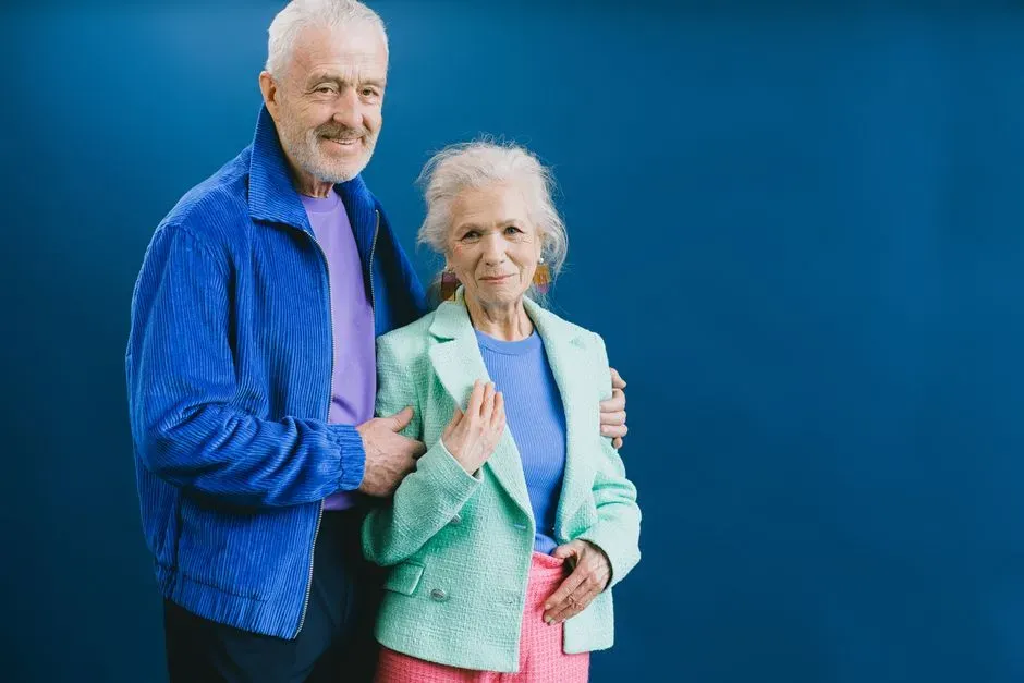 9. The Physical Health Connection Between Closeness and Age (Image Credits: Pexels)