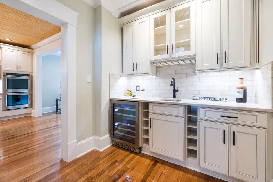 Butler's pantries and sculleries are hiding the mess (Image Credits: Pexels)