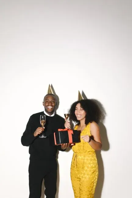 4. They Celebrate Each Other's Good News (Image Credits: Pexels)
