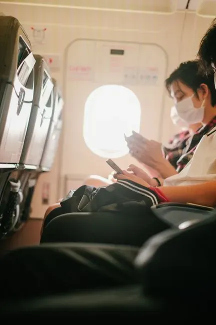 8. Signals that you might be a nervous flier (Image Credits: Pexels)