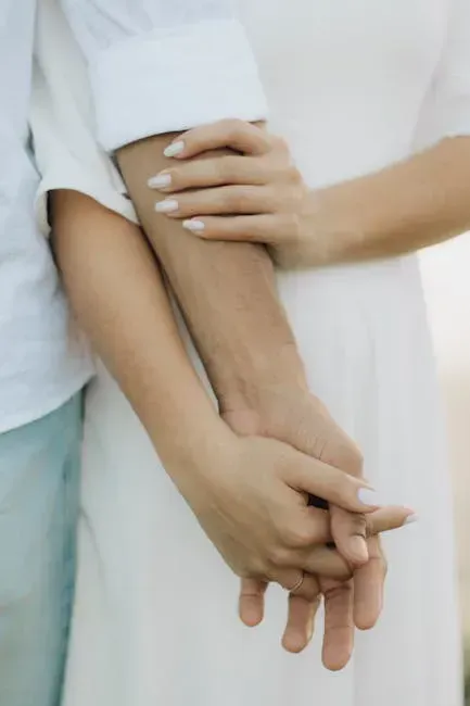 13. A Partner Who Chooses You in the Small Moments (Image Credits: Pexels)