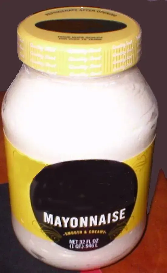 6. Mayonnaise or creamy dressings left out too long (<a href="https://commons.wikimedia.org/w/index.php?curid=253341" target="_blank" rel="noopener">Public domain</a>)