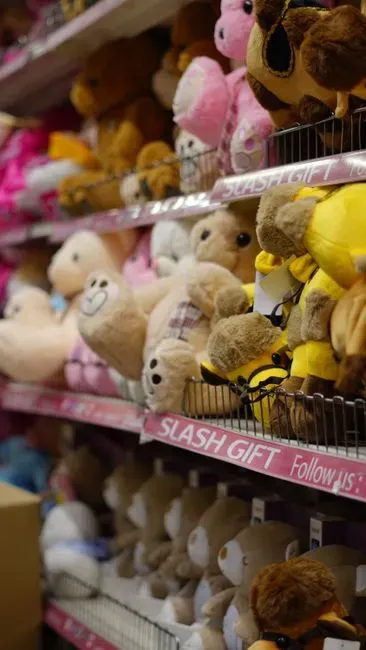 2. Letting kids treat the toy aisle like a playroom (Image Credits: Pexels)