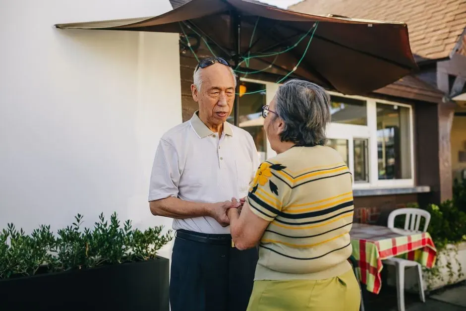 4. "She's the boss, I'm just the vice president of nothing" (Image Credits: Pexels)