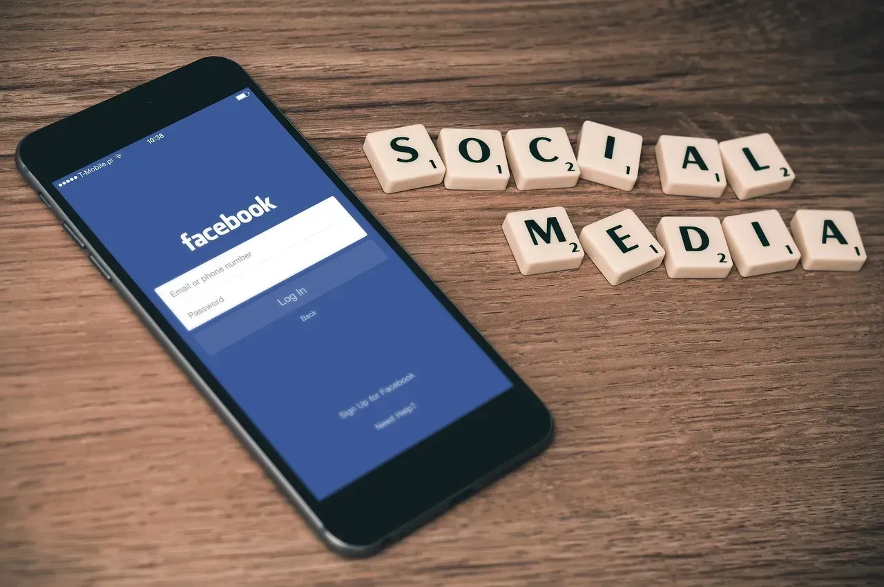 2. You default to Facebook before checking other apps (Image Credits: Pixabay)