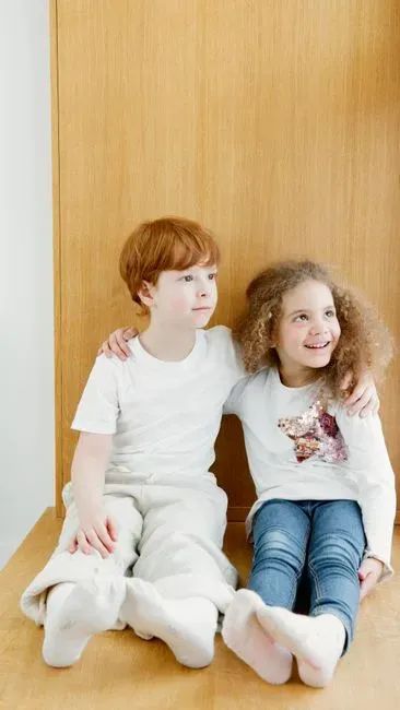 Stepchildren have no automatic inheritance rights without a plan (Image Credits: Pexels)