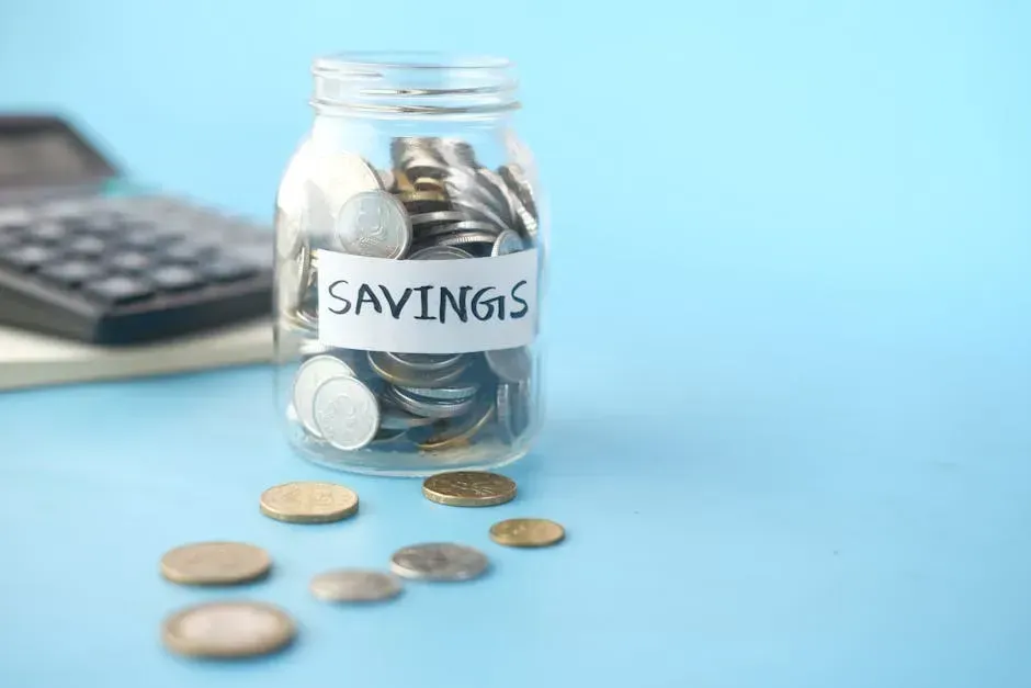 They Prioritize Savings Rate Over Lifestyle Upgrades (Image Credits: Pexels)