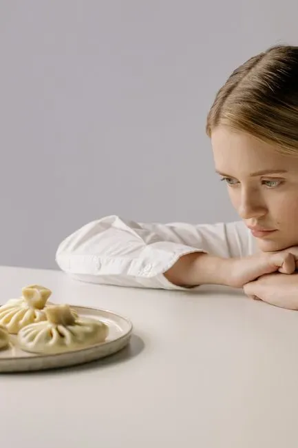 Withholding Food as Punishment (Image Credits: Pexels)