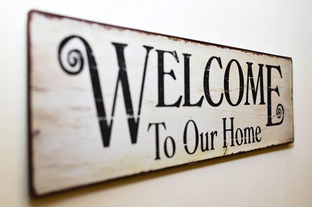 8. "It's nice having someone new on the street" (Image Credits: Pixabay)