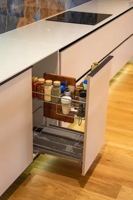 6. Pull-Out Shelves and Smart Storage Solutions (Image Credits: Pexels)