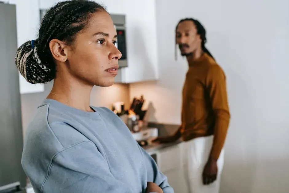 3. Gaslighting: Making You Question Your Own Reality (Image Credits: Pexels)
