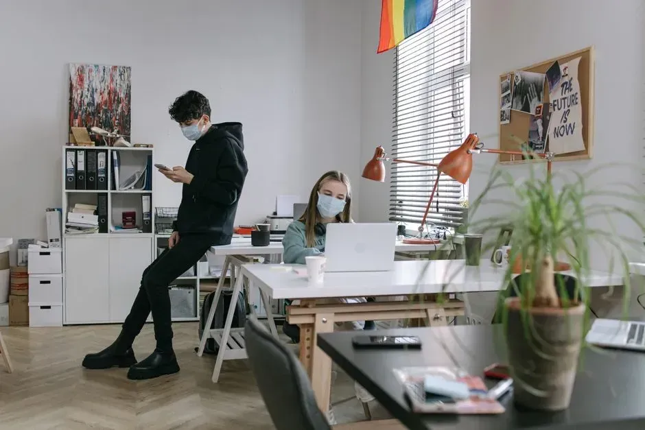 The return-to-office push is not affecting men and women equally (Image Credits: Pexels)