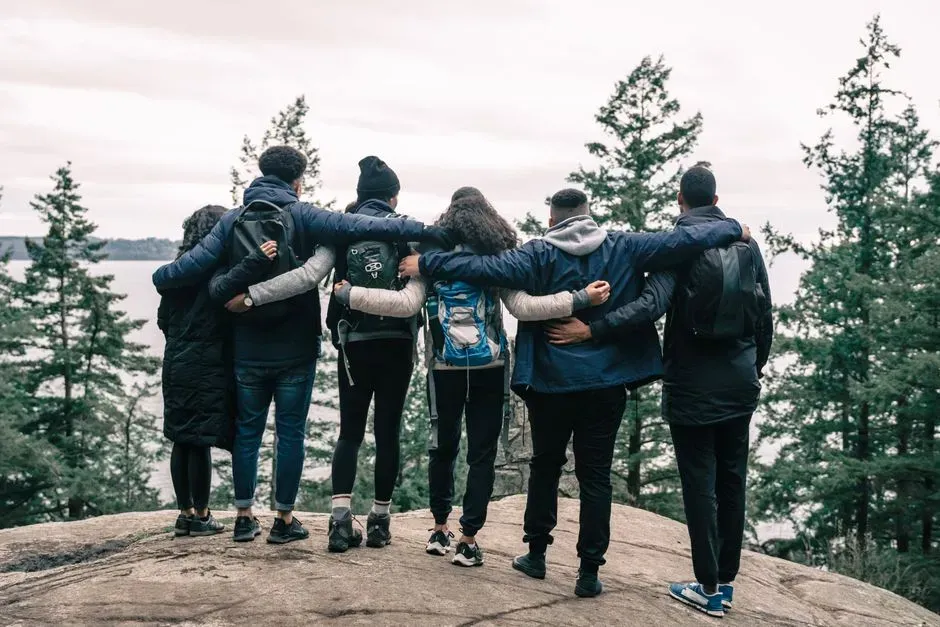 Reconnecting is rarely as awkward as it feels in your head (Image Credits: Pexels)
