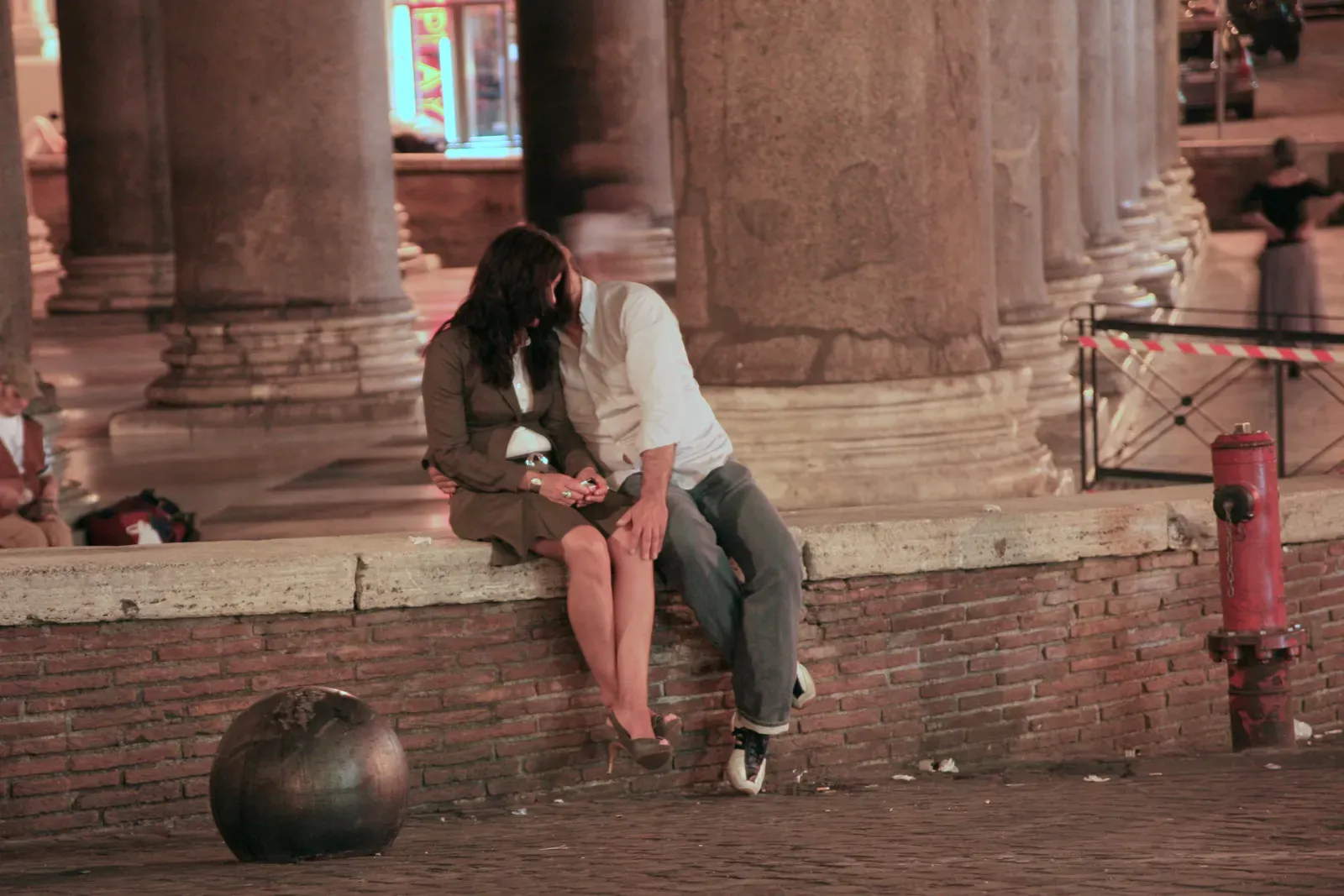 8. You check in during hard days without being asked (By laszlo-photo, <a href="https://commons.wikimedia.org/w/index.php?curid=9020864" target="_blank" rel="noopener">CC BY 2.0</a>)