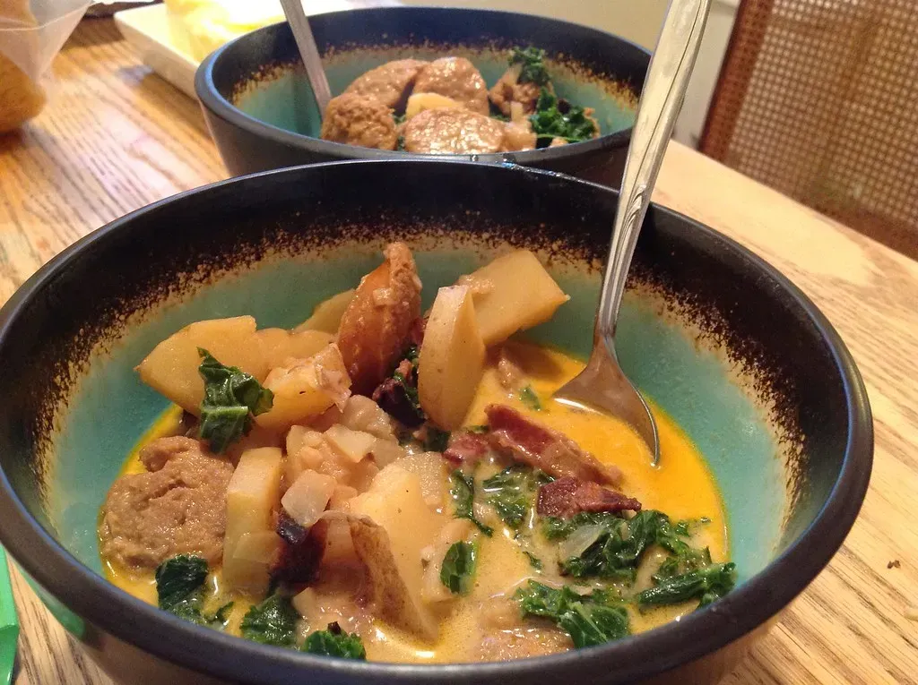 3. Olive Garden Copycat Zuppa Toscana (knittymarie, Flickr, <a href="https://creativecommons.org/licenses/by-sa/2.0/" target="_blank" rel="noopener">CC BY-SA 2.0</a>)