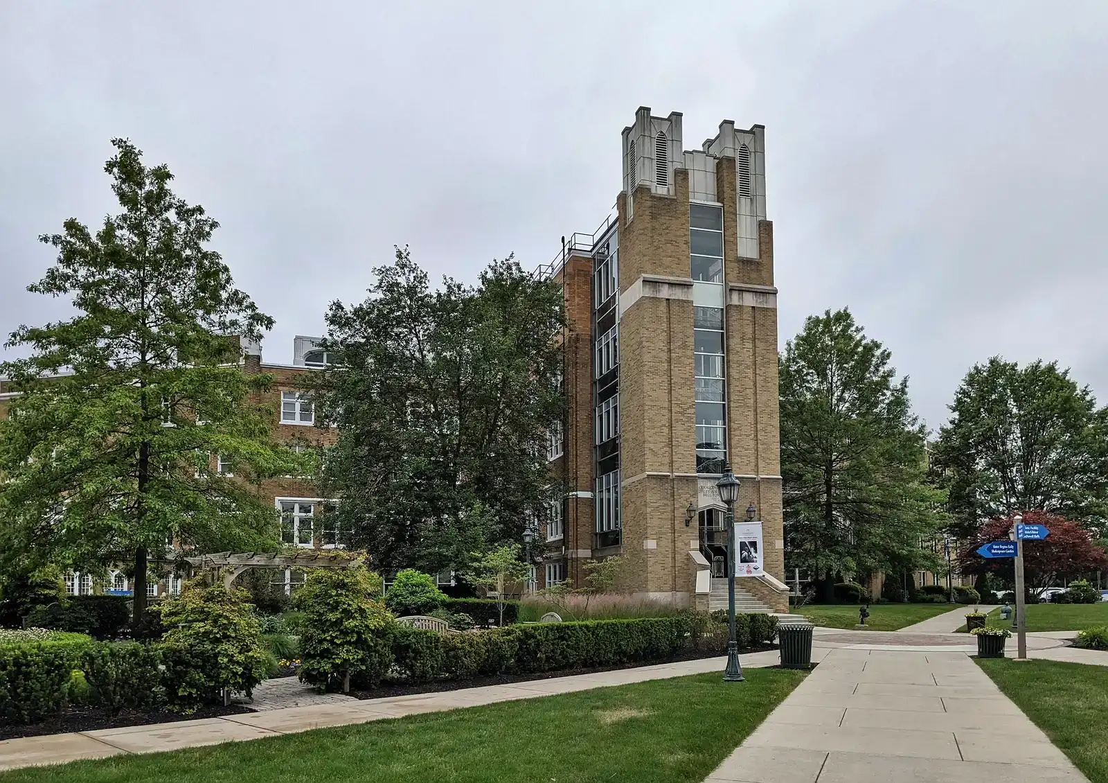 Misericordia University (Image Credits: By DutchTreat, <a href="https://commons.wikimedia.org/w/index.php?curid=141548392" target="_blank" rel="noopener">CC BY-SA 4.0</a>)