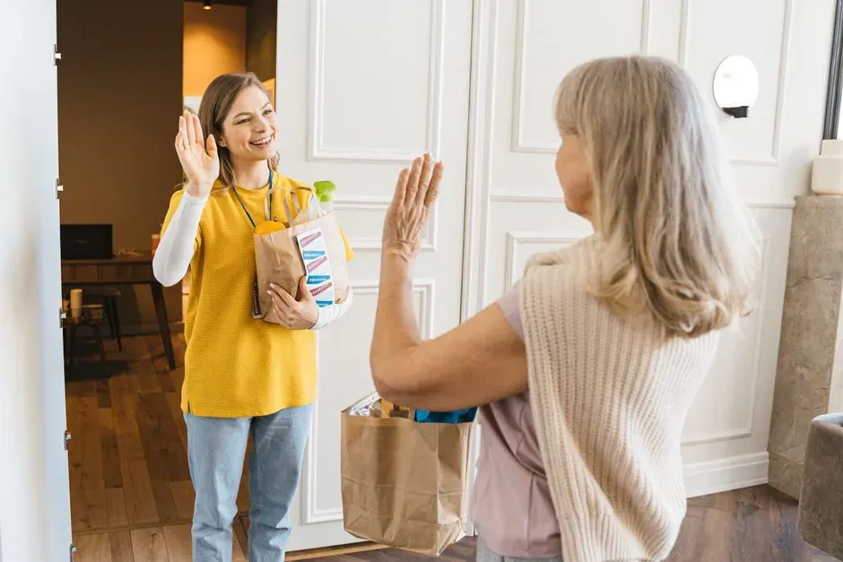 Neighbors who show up without being asked (Image Credits: Pexels)
