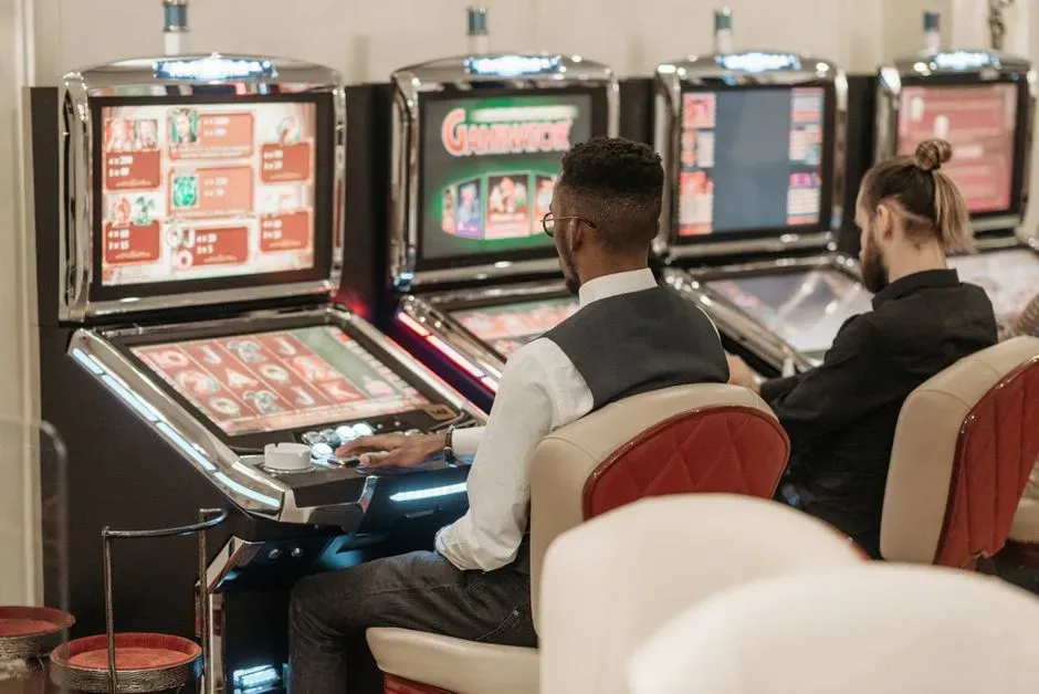 The slot machine feeling isn't an accident (Image Credits: Pexels)