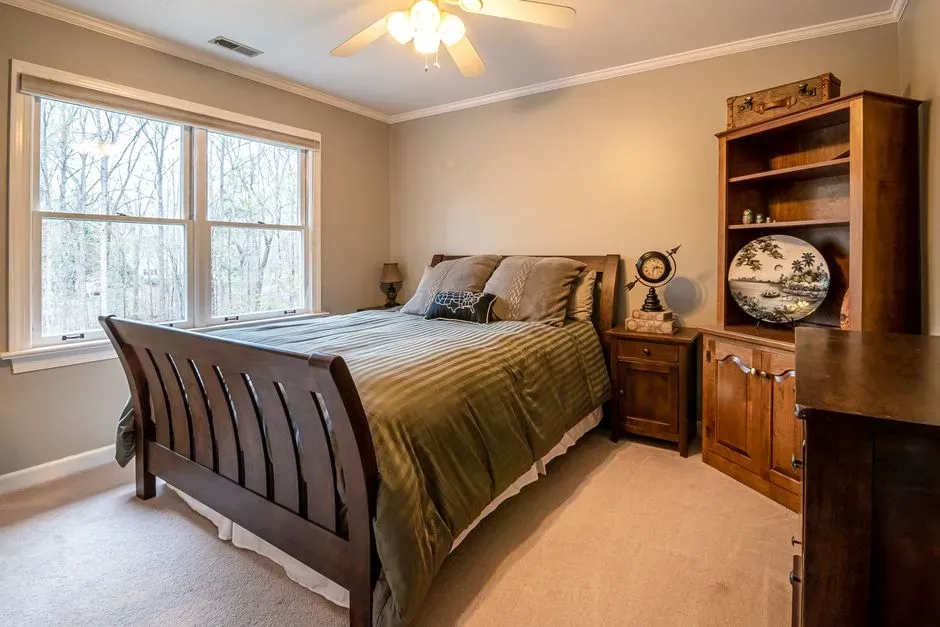 7. The Bonus Room or Spare Bedroom: The Question Mark That Costs You (Image Credits: Pexels)