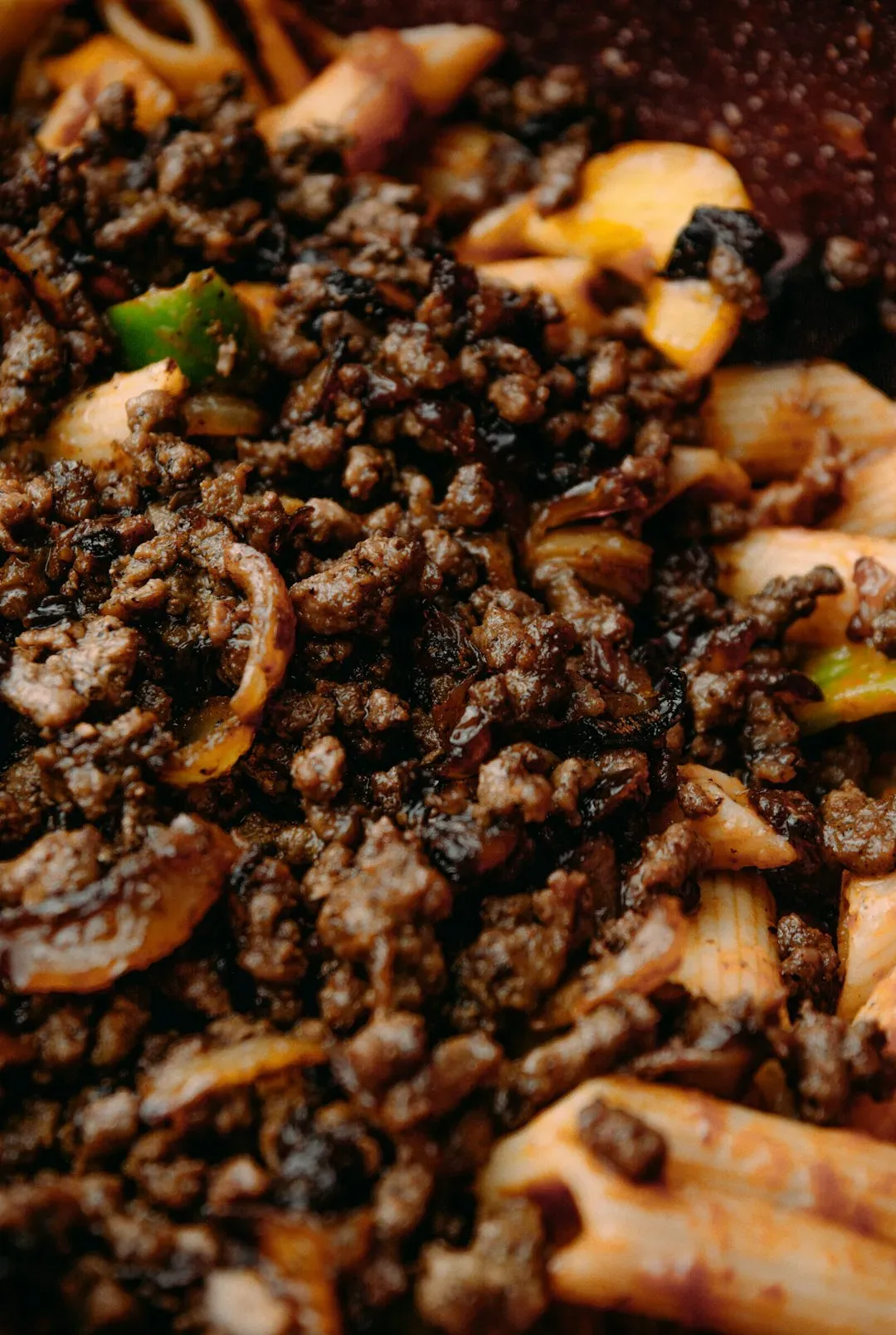 2. Ground turkey and vegetable stir-fry (Image Credits: Unsplash)