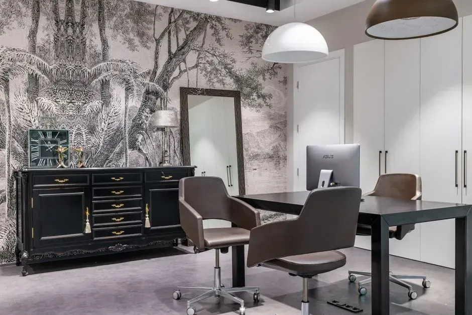 Wallpaper Returning as a Core Design Feature, Not an Afterthought (Image Credits: Pexels)