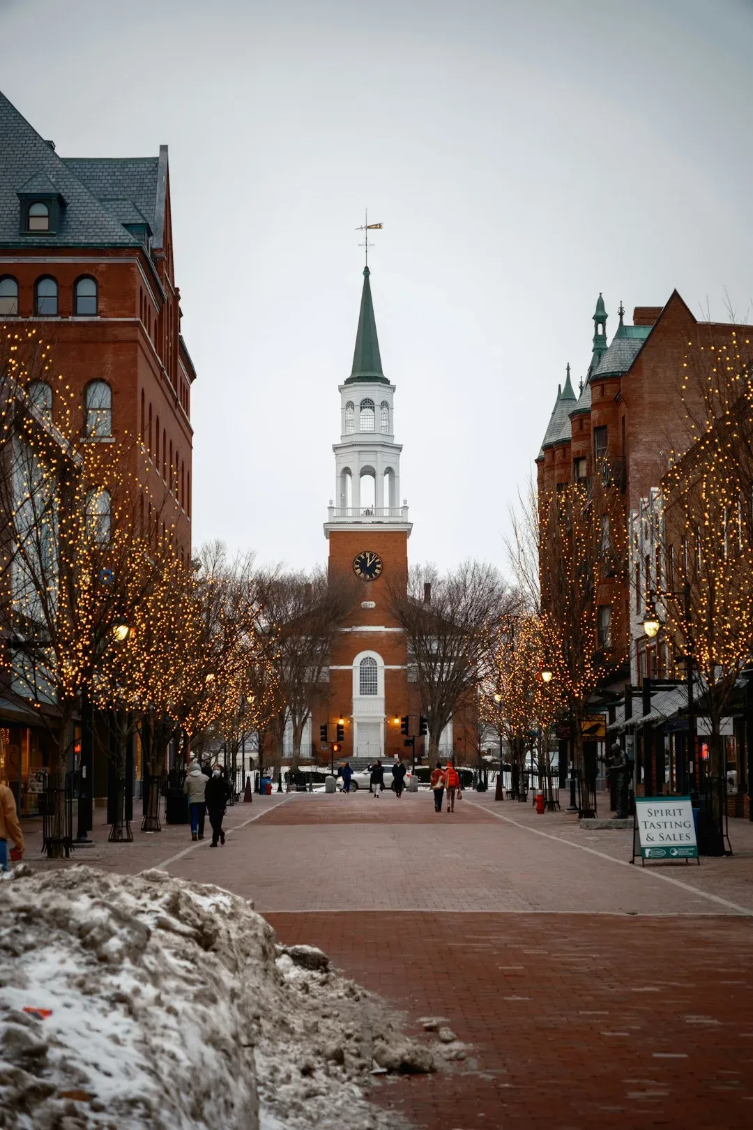 Burlington, Vermont: A Small City with the Strongest Climate Credentials (Image Credits: Unsplash)