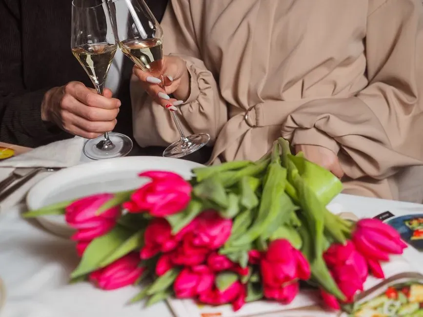 2. Reusing the same anniversary spot (Image Credits: Pexels)