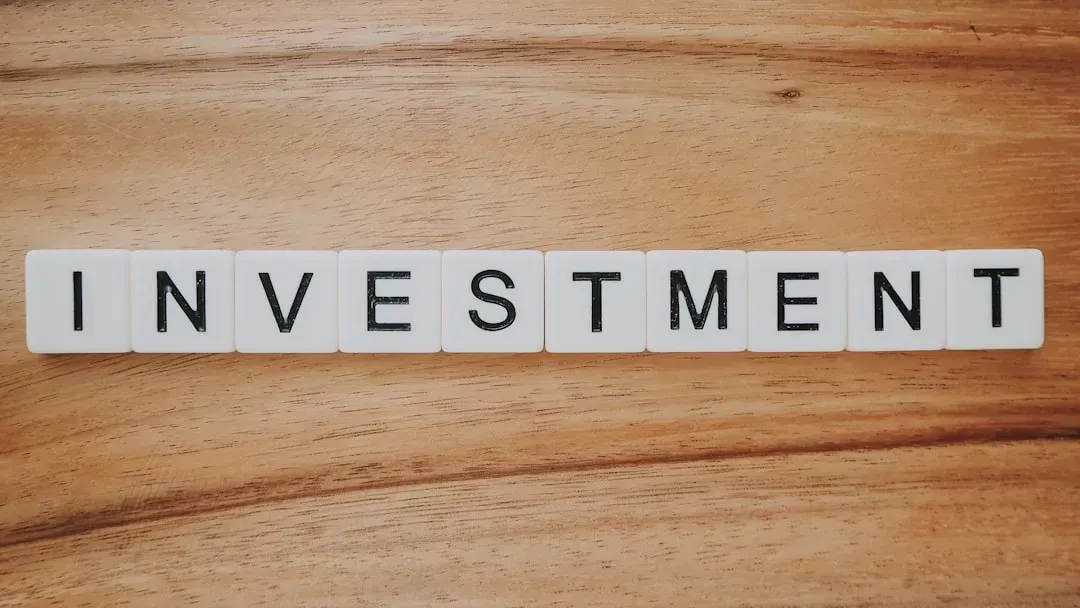 4. Investment-Grade Corporate Bonds (Image Credits: Unsplash)