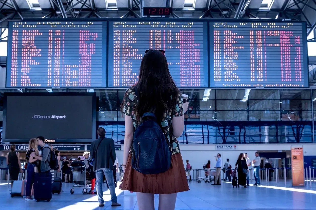 3. Whether You're Prepared When You Reach the Scanner (Image Credits: Pixabay)