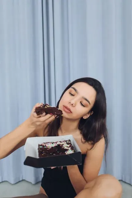 5. Cravings Become Unusually Intense (Image Credits: Pexels)