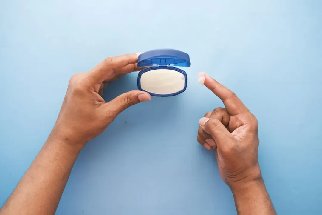 Petroleum Jelly as a Nightly Skin Occlusive (Image Credits: Unsplash)