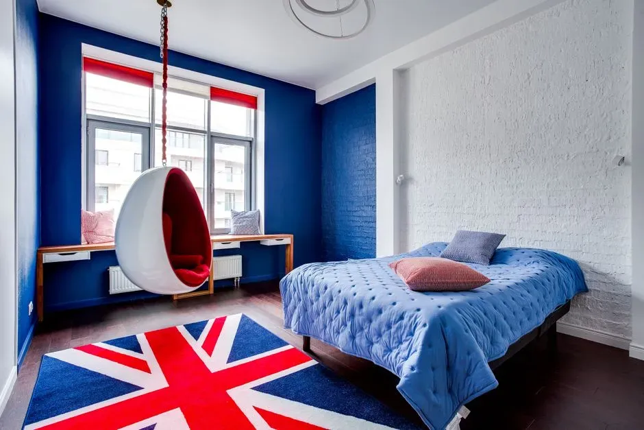 5. Heavily Themed or Over-Personalized Rooms (Image Credits: Pexels)